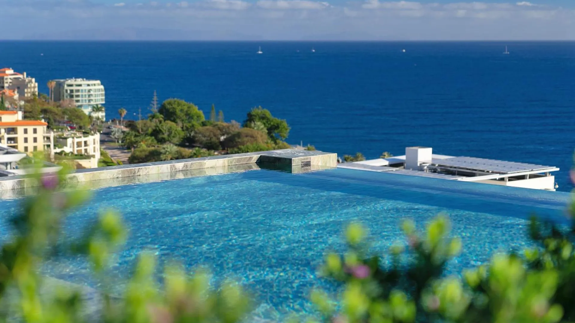 Rjs Savoy Monumentalis By Holiday Rental Madeira Funchal Apartman